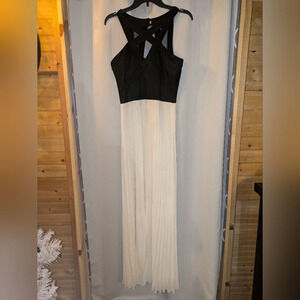 Crystal Doll long formal black and white dress Size 13 (juniors)